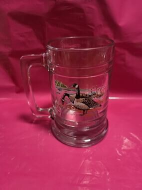 Vintage 1970 Glass Beer Mug With Wild Ducks H 5" W 3.25" 1LB